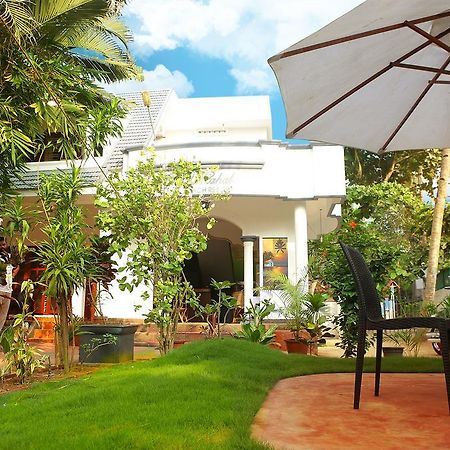 Dolphin Bay Hotel Varkala Eksteriør billede