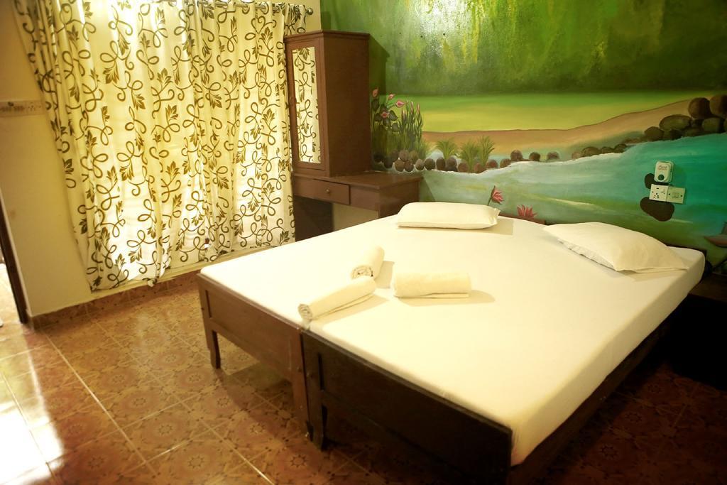 Dolphin Bay Hotel Varkala Eksteriør billede
